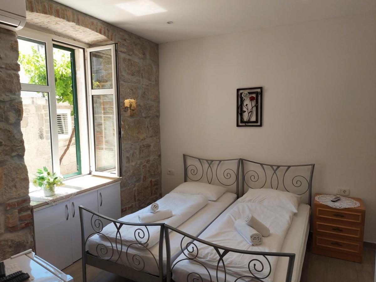 Apartment Meri Split Exteriör bild