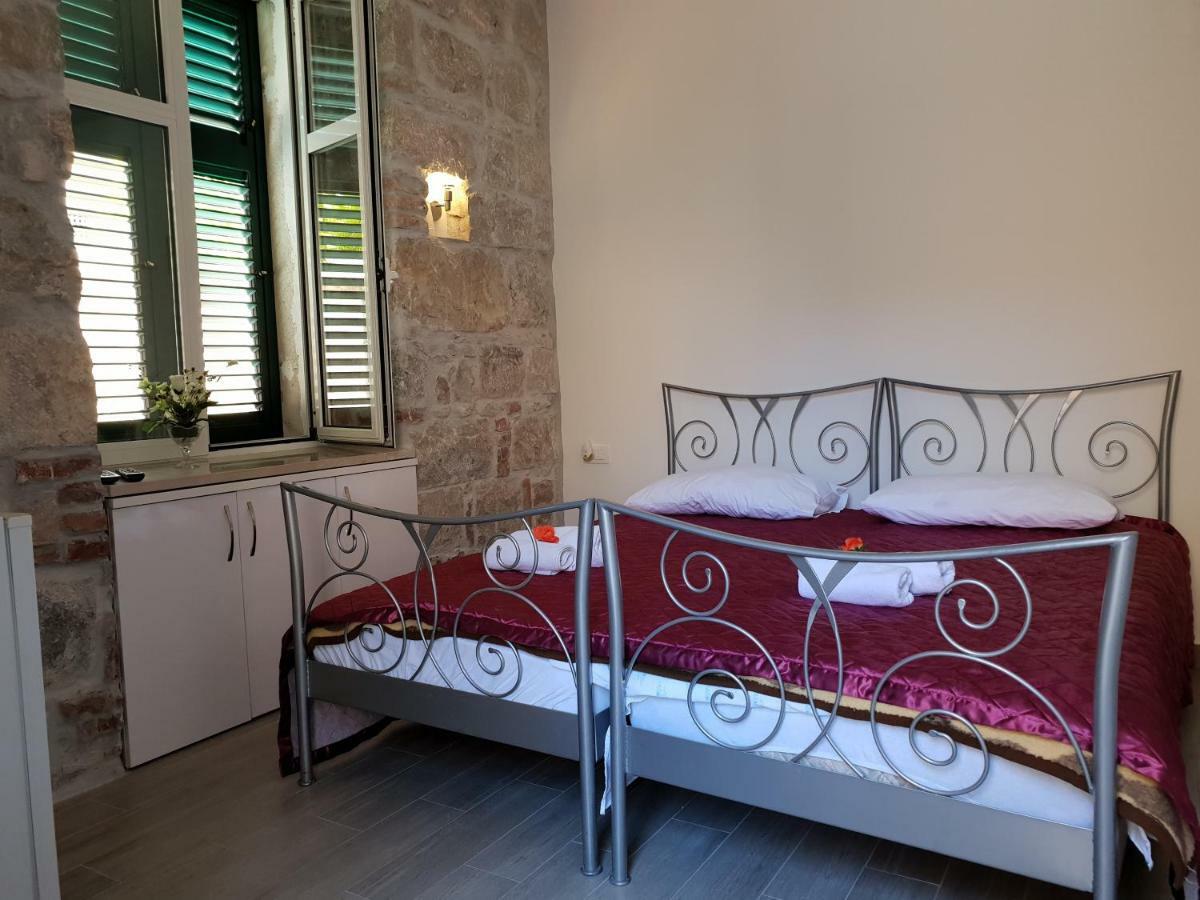 Apartment Meri Split Exteriör bild